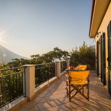 Almond Trees Country house Divarata